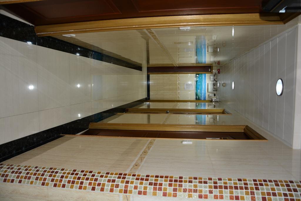 Everest Base Camp Hostel Hongkong Exterior foto