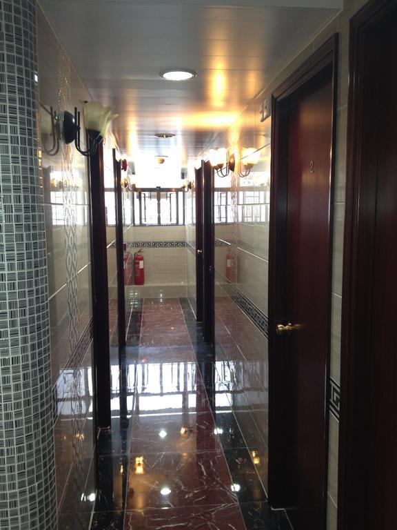 Everest Base Camp Hostel Hongkong Exterior foto