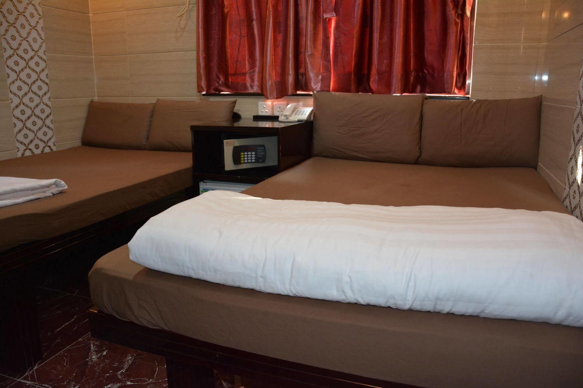 Everest Base Camp Hostel Hongkong Exterior foto